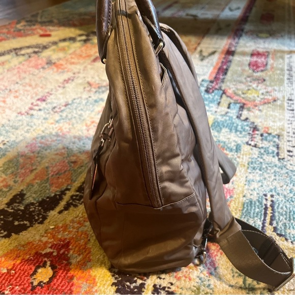 TUMI nylon backpack travel bag olive green - Picture 4 of 10